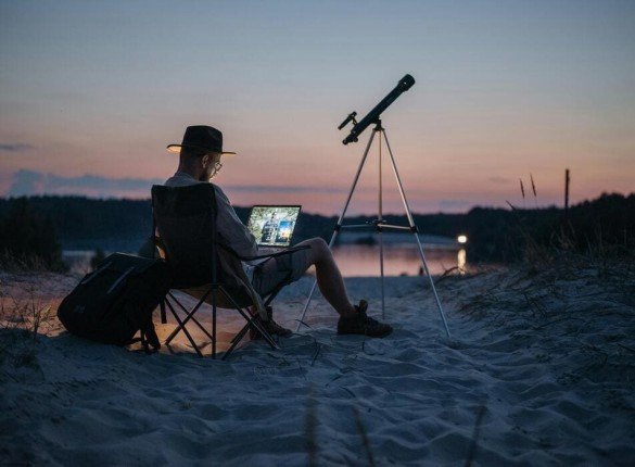 How Proofreading and Editing Strengthen Remote Work Tools